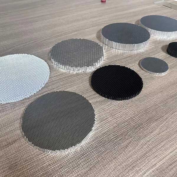 Aluminum-honeycomb-cores-for-lighting-fixture